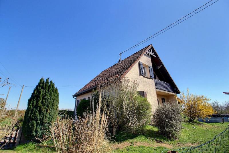 A VENDRE à GRIES : Maison de 5 pièces 100 m² sur 6.09 ares